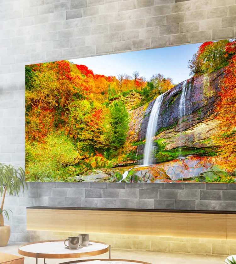 AUO Creative LED Display featuring MicroLED technology with active matrix driving and nanometer-scale processing for enhanced contrast, vivid colors, and ultra-detailed image quality.)